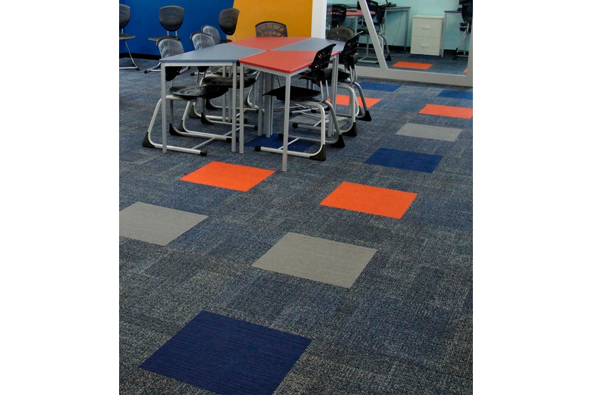 Outlook colourways carpet tile