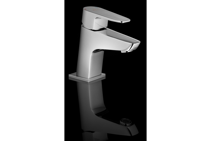 Elliptic basin mixer.