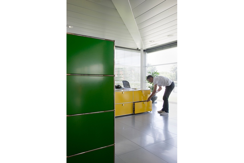 USM Working Essential modular storage system