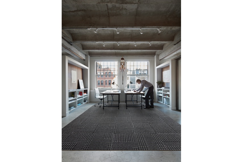 World Woven collection: Collins Cottage.