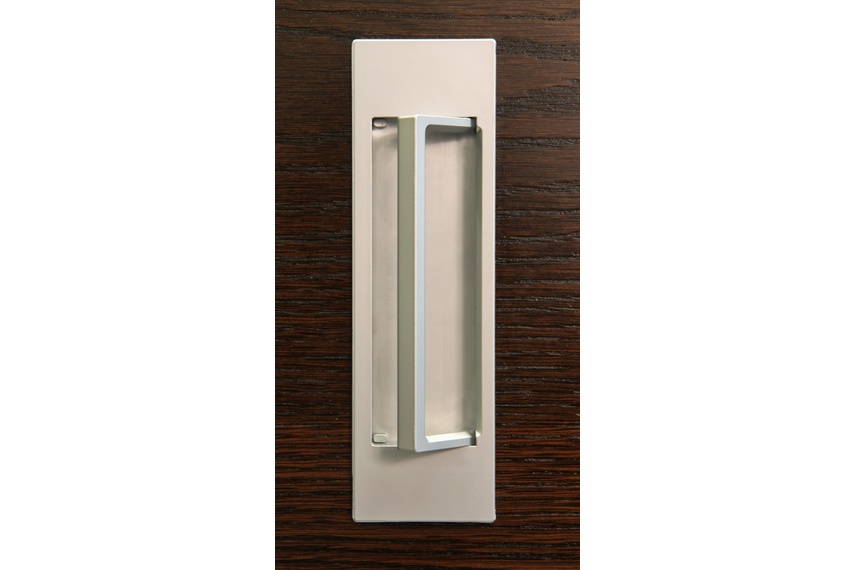 HB678 170mm Flush D Pull handle.