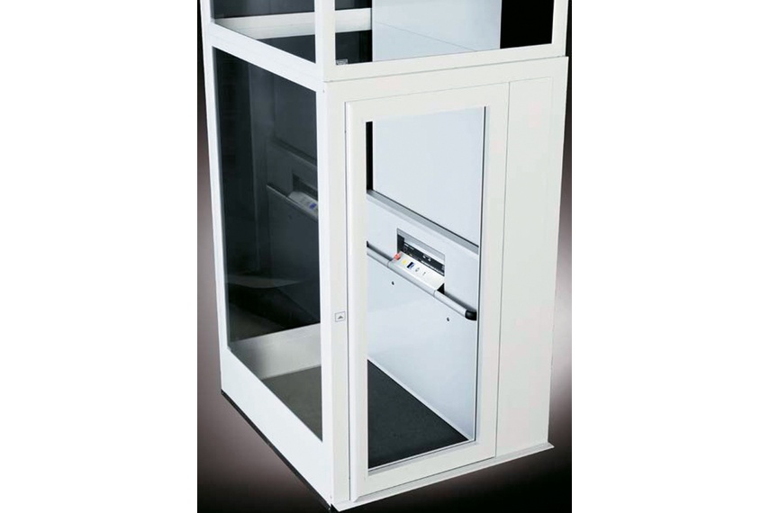 Premier Platform lift from Axess