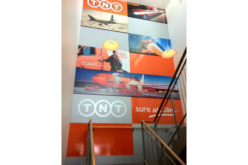 Wall graphics in situ