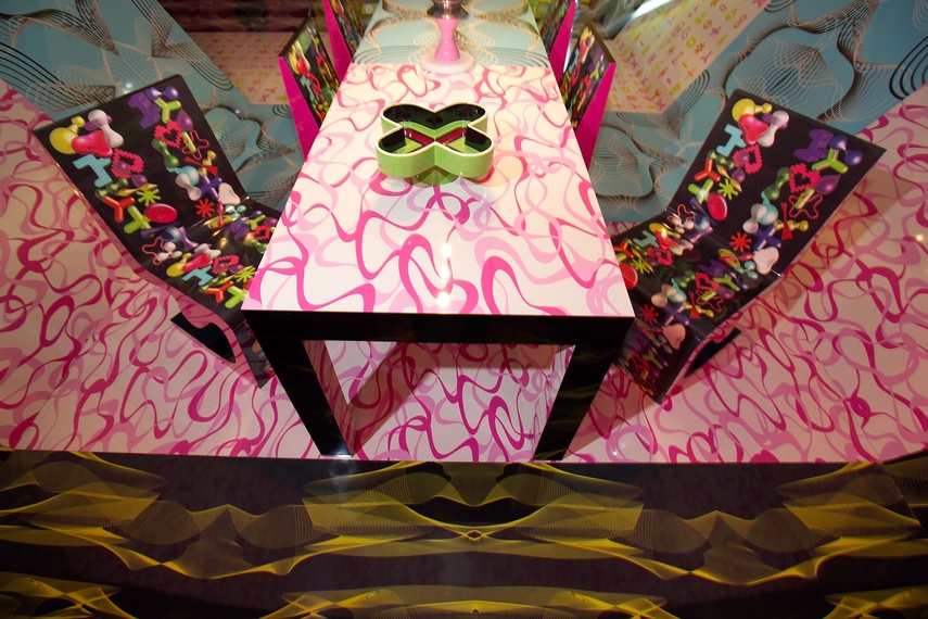 Display designed by Karim Rashid using Digitalia laminate by Abet Laminati