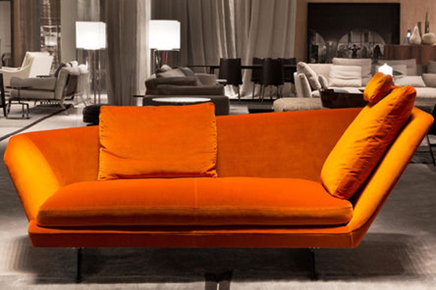 The Zeus sofa: comfortable and sturdy at once.