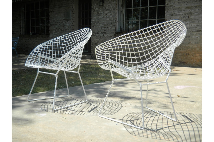 The Diamond chair in white.