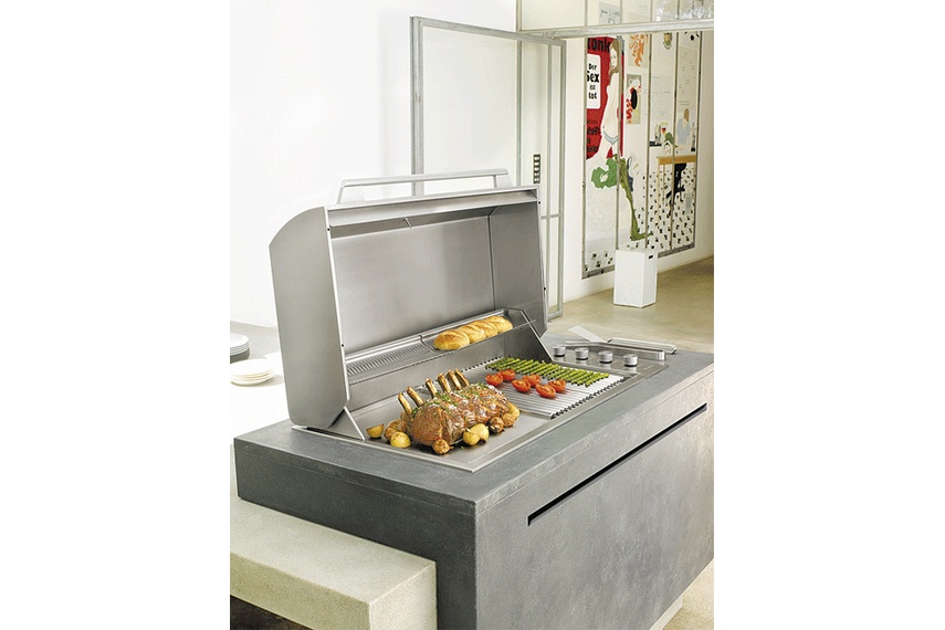 The Electrolux Integrated Barbecue melds seamlessly with a bench or working surface.