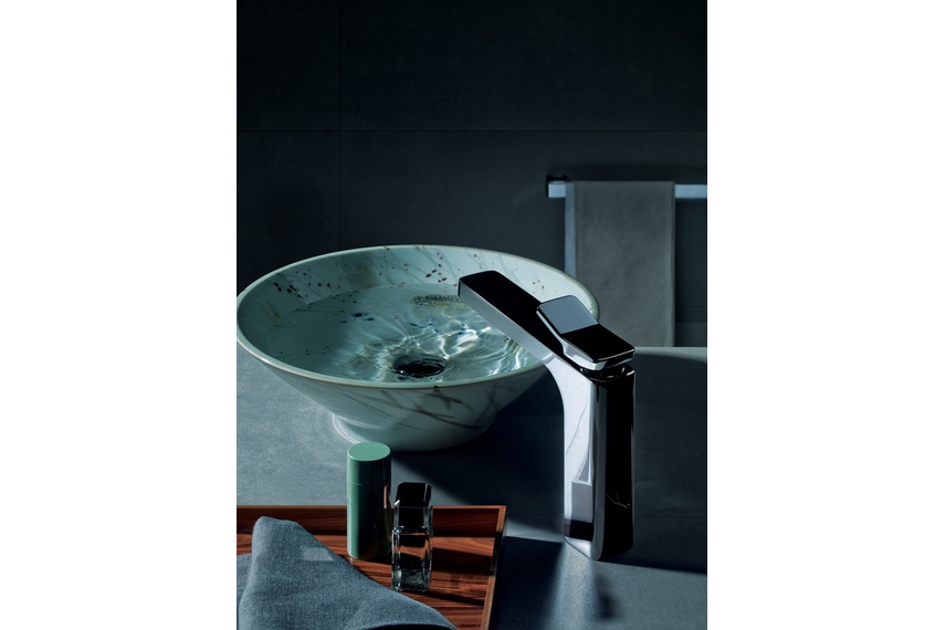 Soft extended-height basin mixer.