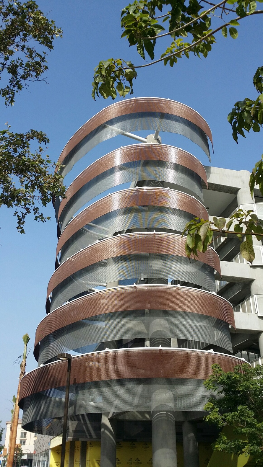 Enagua - Welcome Tower for the Runway at Playa Vista Los Angeles