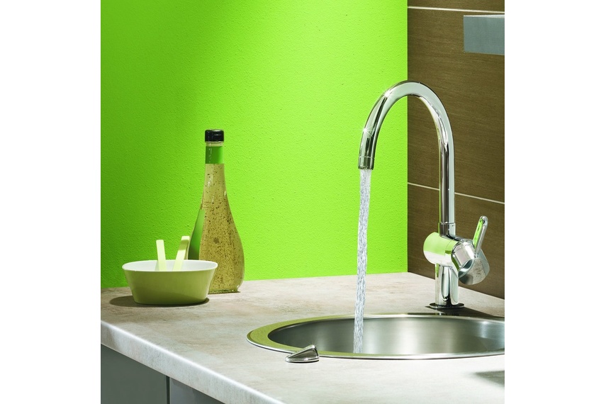 EuroSmart Cosmo kitchen mixer.