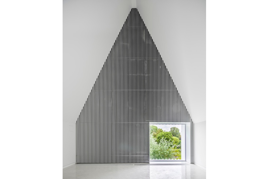Huguet has collaborated with Barcelona architects Barozzi and Veiga to create Szczecin by huguet floor tiles.