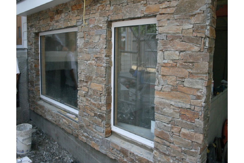 Westlands schist has soft ochre and grey mica colours
