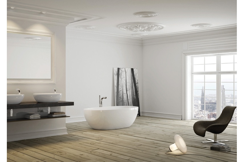 Barcelona freestanding bath.