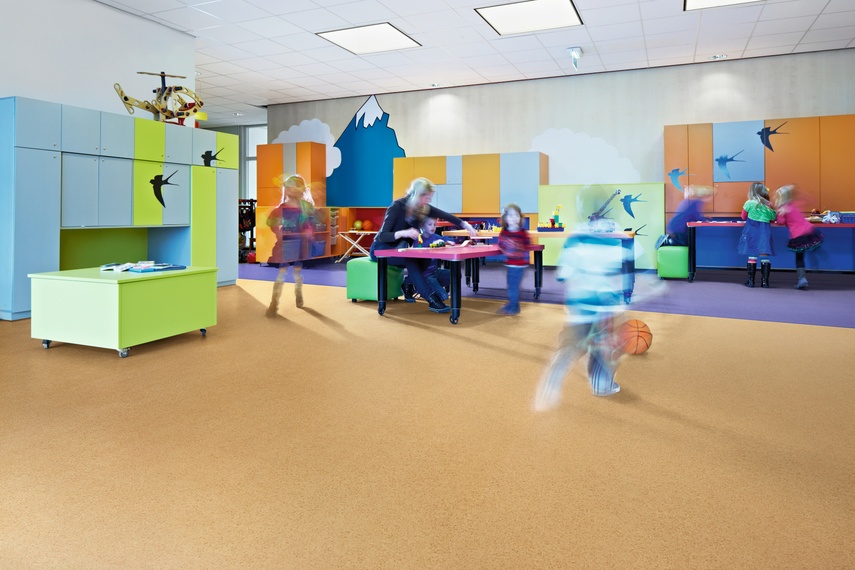 Forbo Sarlon acoustic vinyl flooring in a kindergarten.