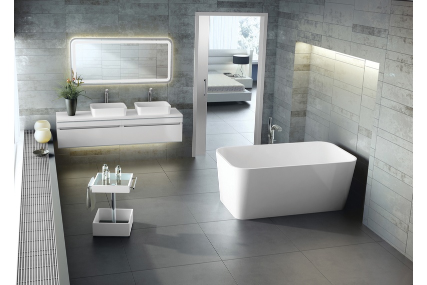 Edge freestanding bath.