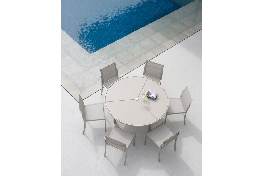 The O-zon series of chairs, tables and loungers offer a great way to enjoy the outdoors.