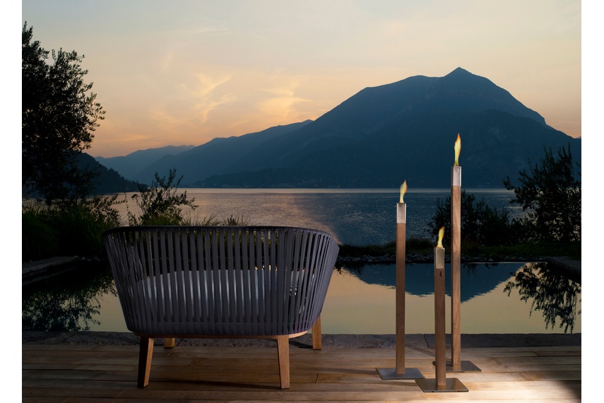 Relaxed, comfortable outdoor collection.