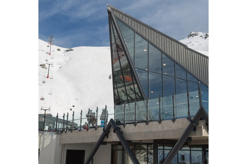 Curtain Wall Systems By Altus Windows Selector